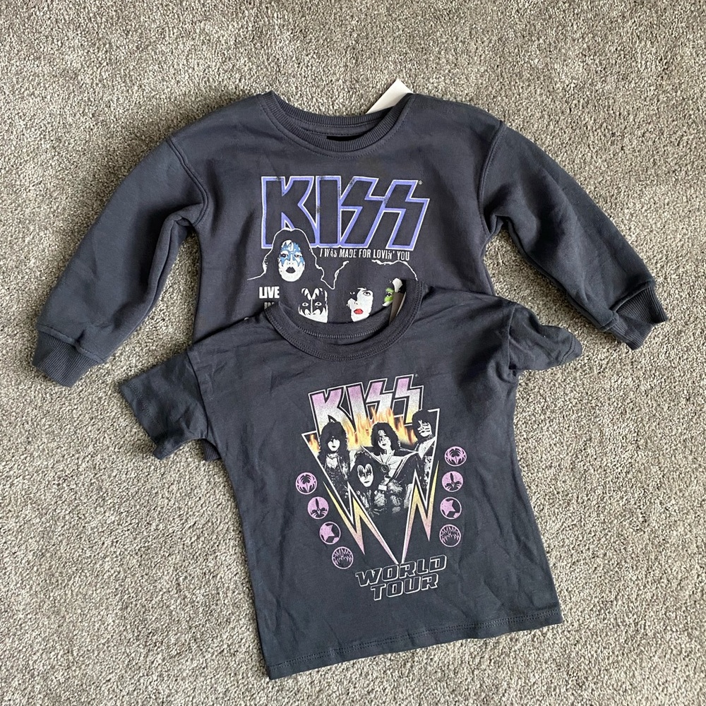 Grayson Mini Sweatshirt & Tee Shirt Set